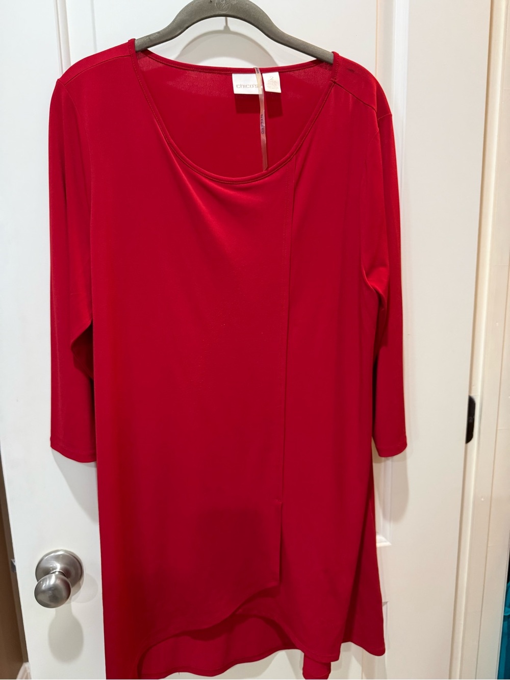 Chico's Red Long-Sleeve Scoop Neck Tunic